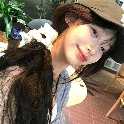 克莱尔的相机